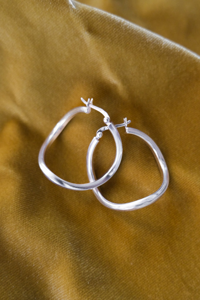 Lever Hoop Earrings - 30mm