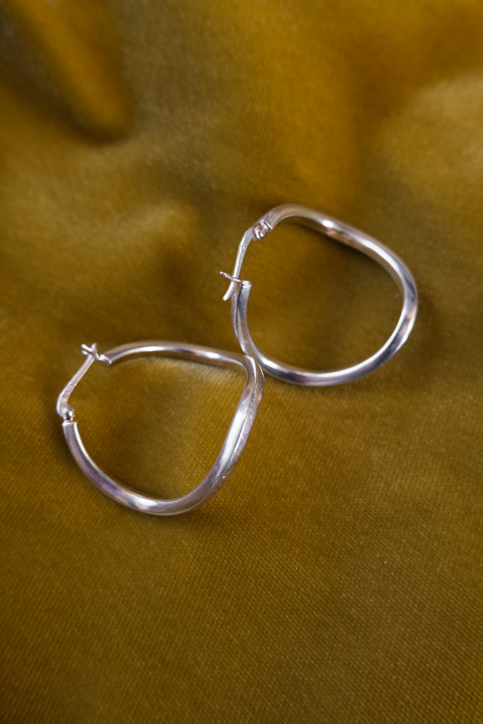Lever Hoop Earrings - 30mm