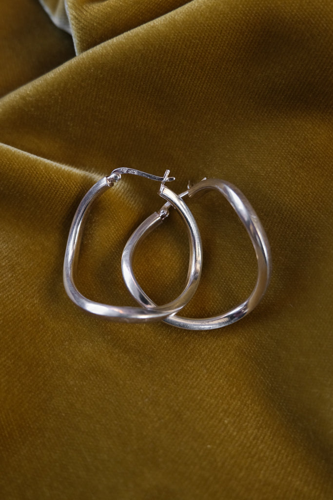 Lever Hoop Earrings - 30mm