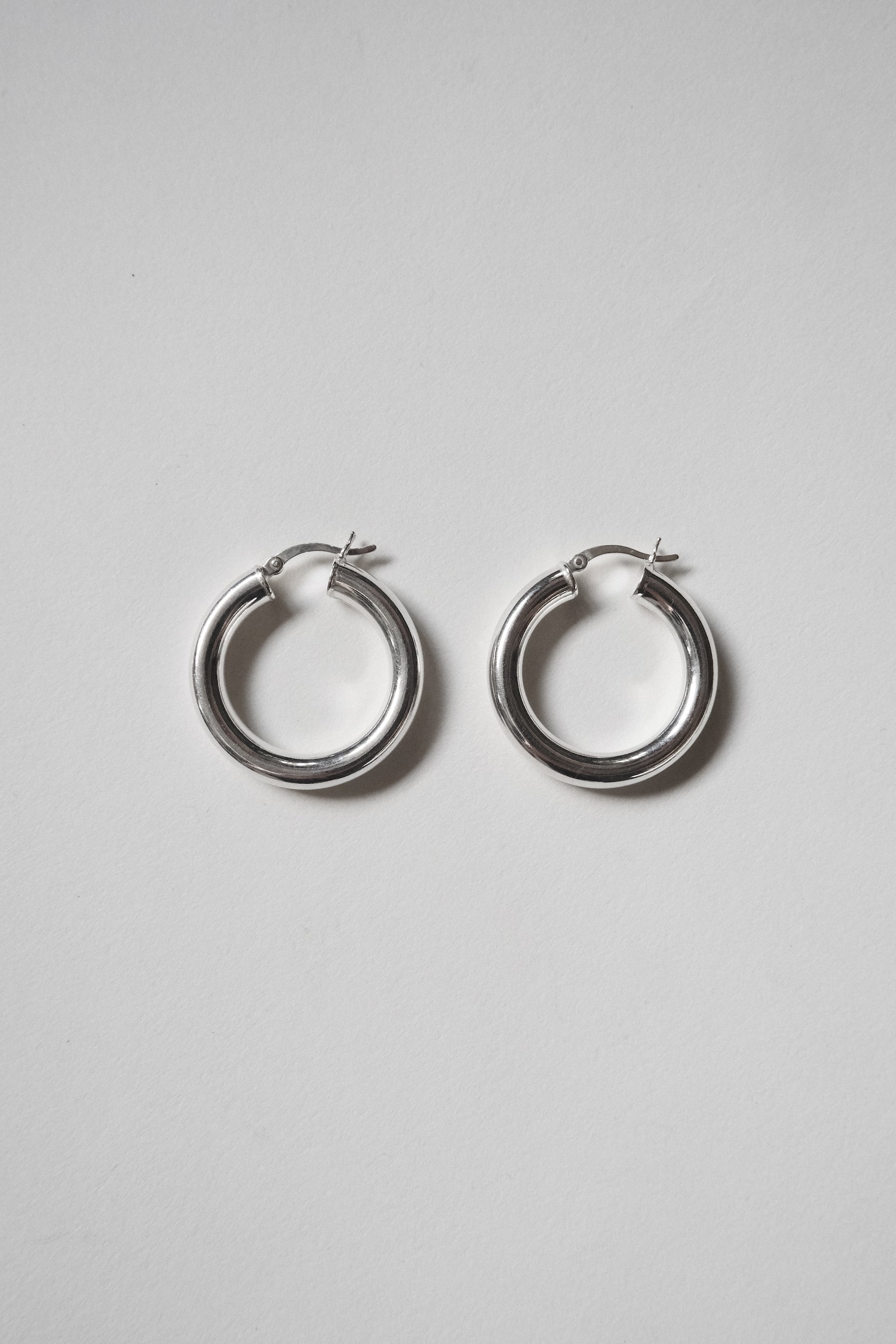 Silver Hoops - 15 / 20 / 25mm