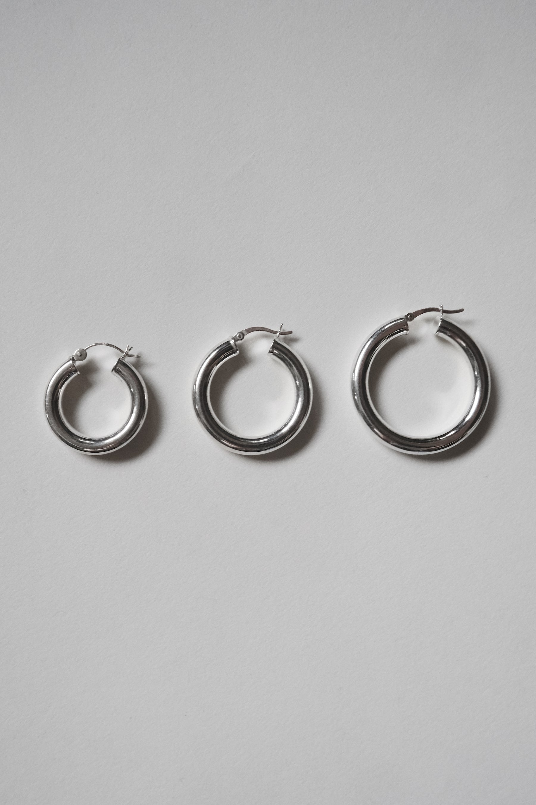Silver Hoops - 15 / 20 / 25mm