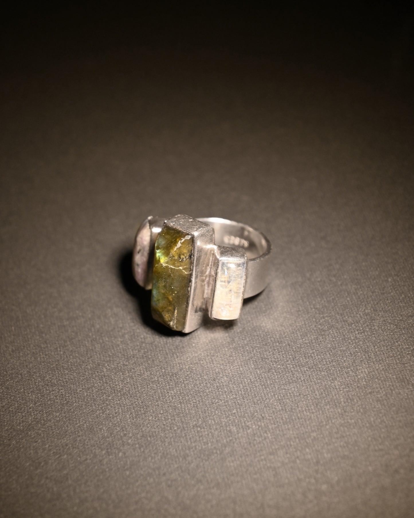 Labradorite Moonstone & Quartz Ring - 15号