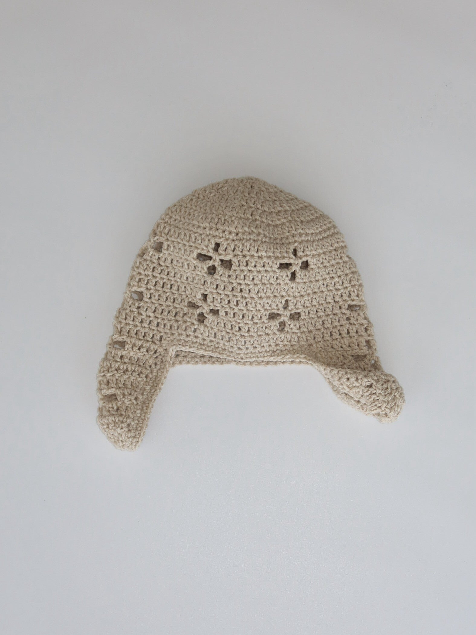 "CROCHEANT" Eyelet beanie - Beige