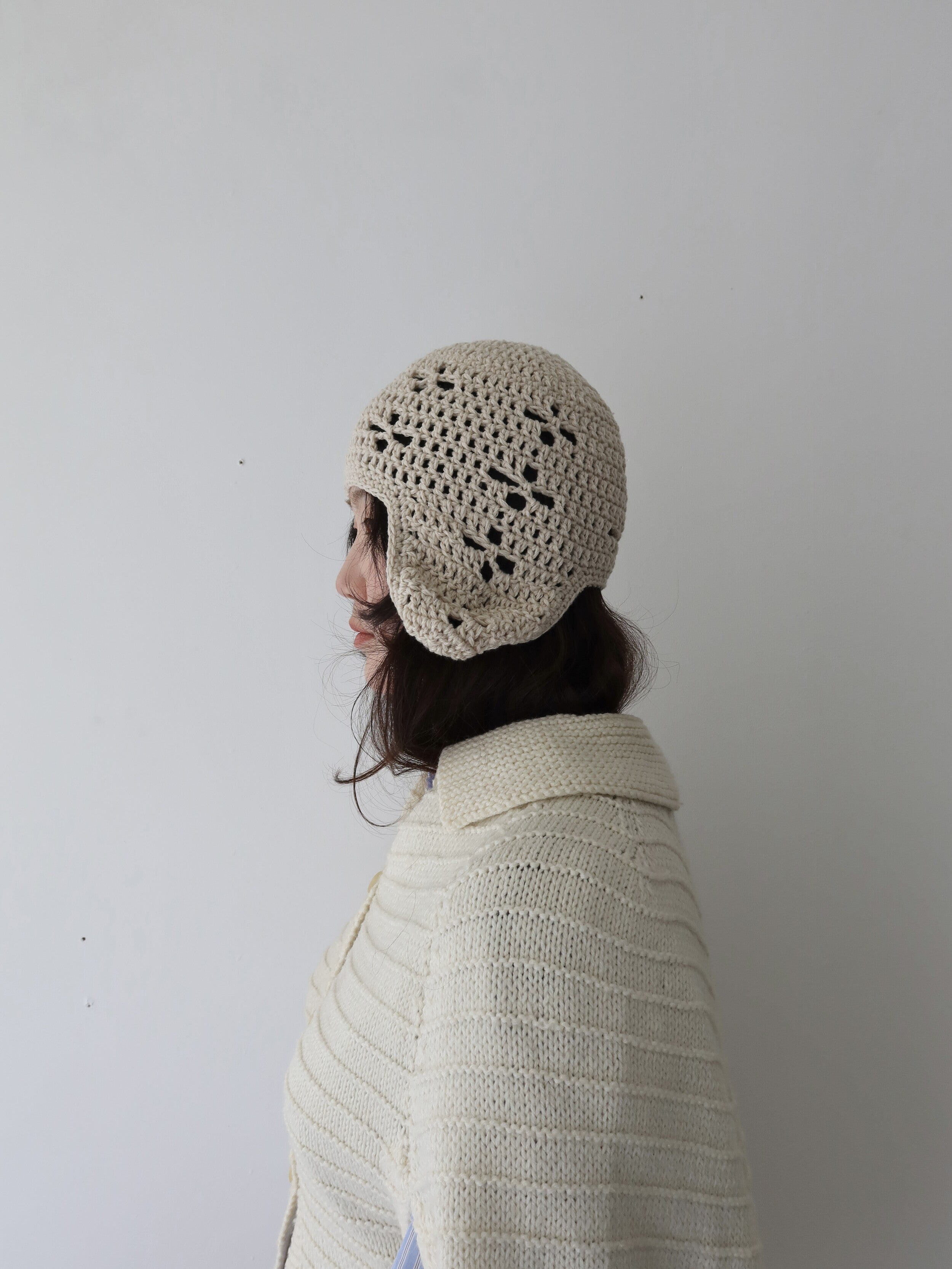 "CROCHEANT" Eyelet beanie - Beige