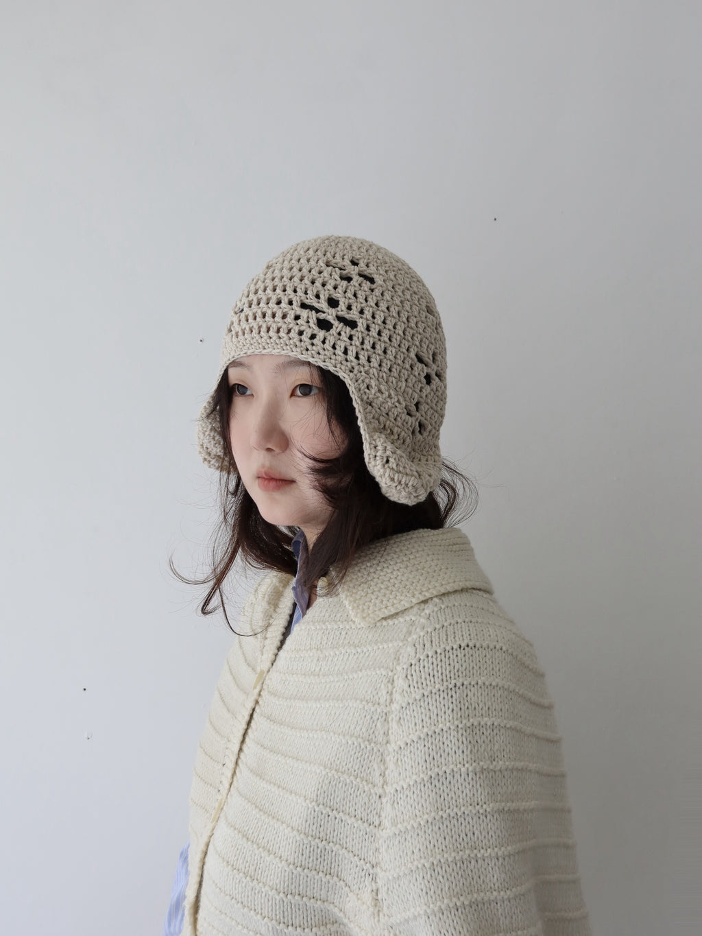 "CROCHEANT" Eyelet beanie - Beige
