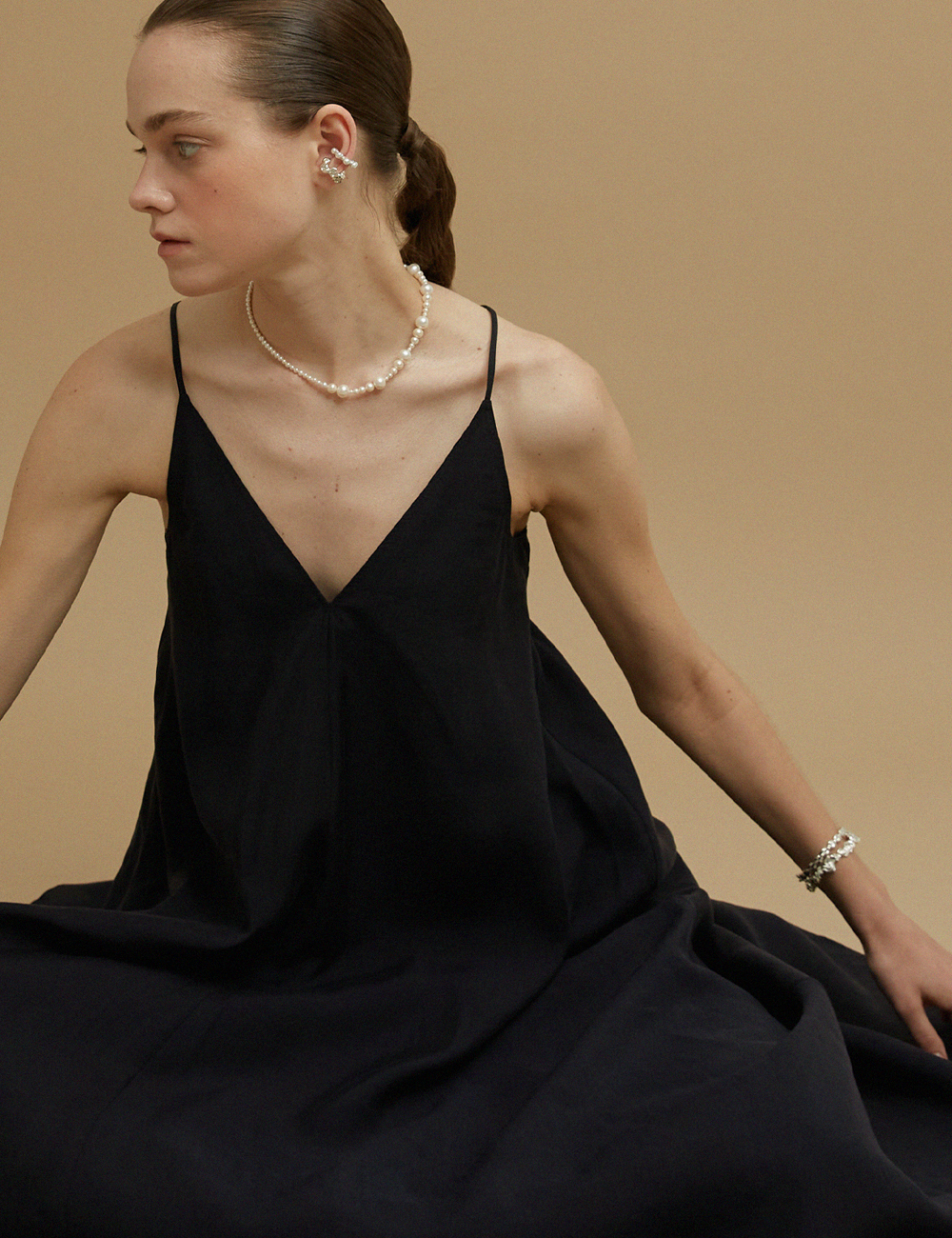 "Isabella Etou" Jane Pearl Necklace