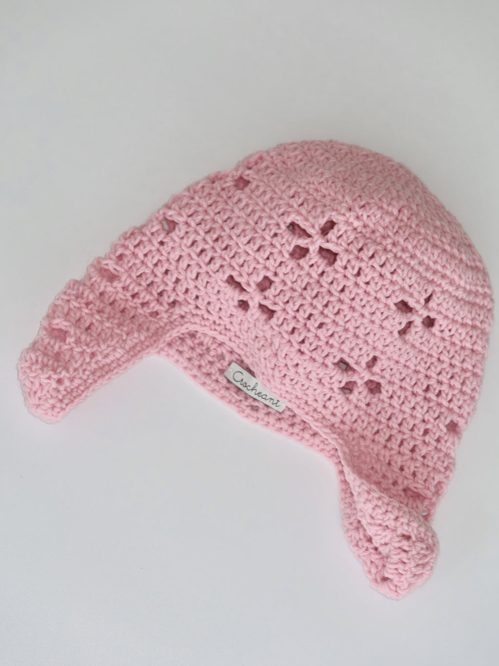 "CROCHEANT" Eyelet beanie - pink