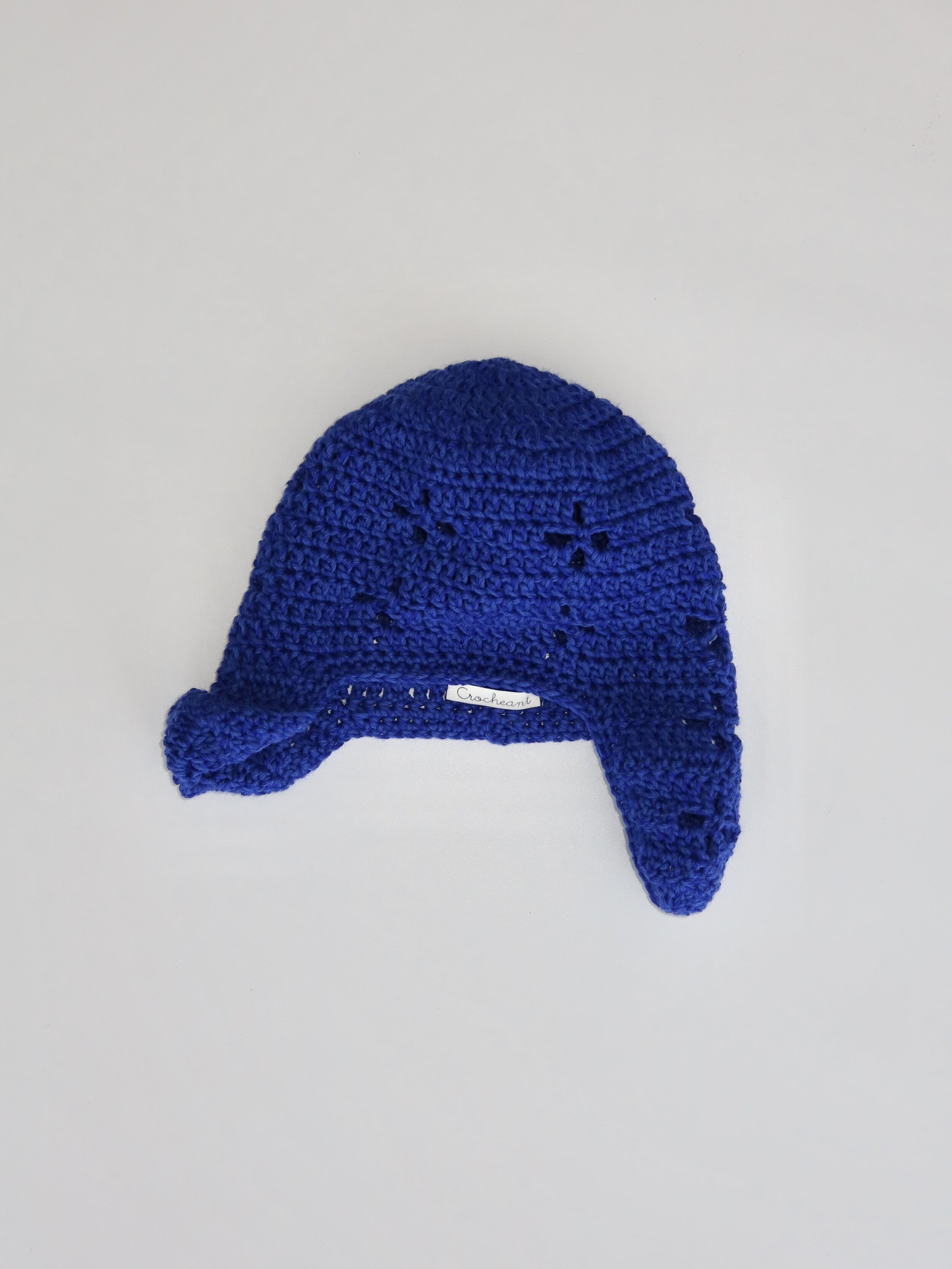 "CROCHEANT" Eyelet beanie - Blue