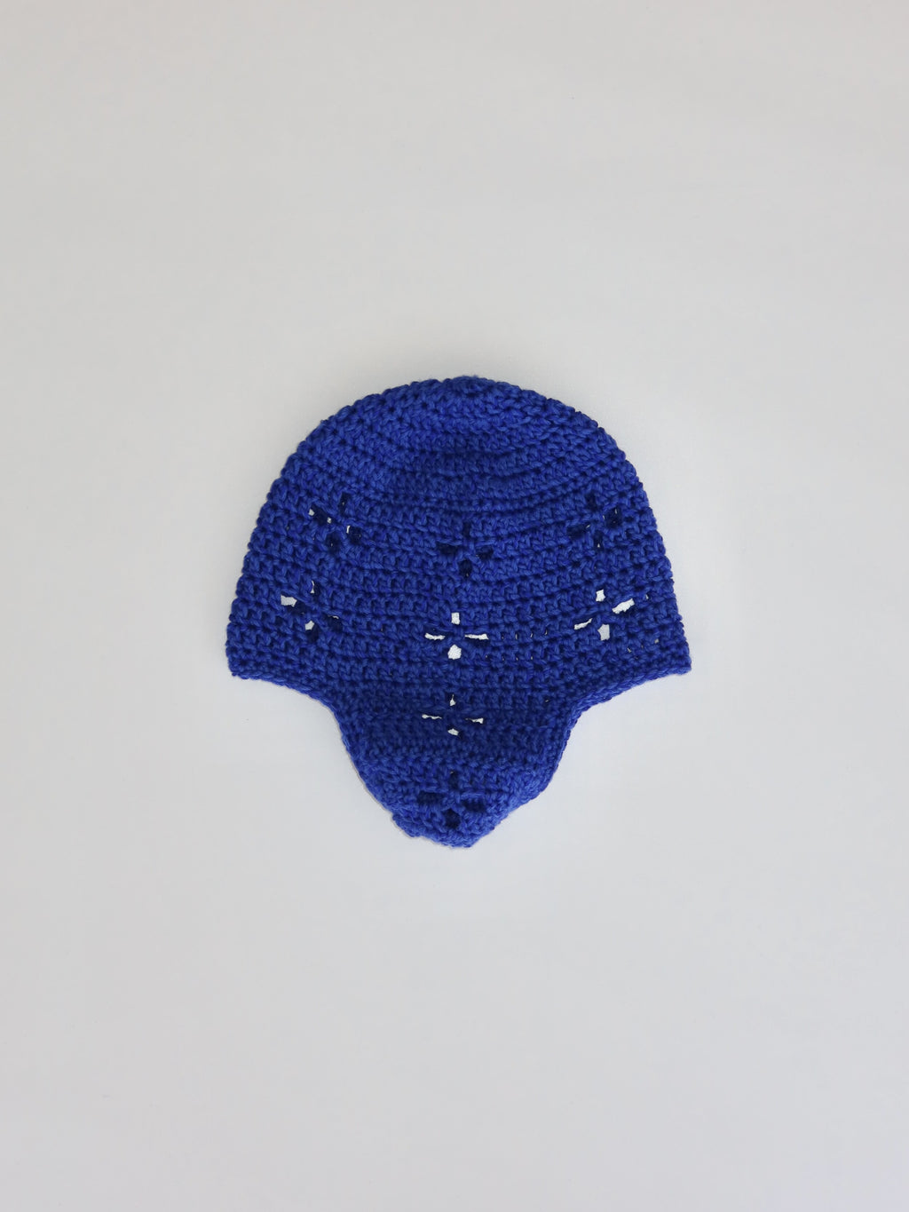 "CROCHEANT" Eyelet beanie - Blue
