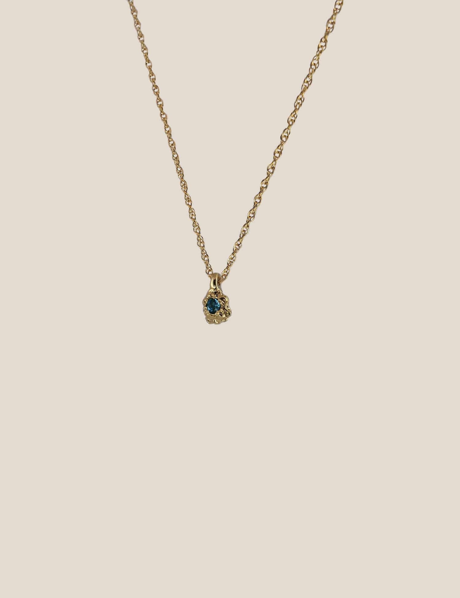 "Isabella Etou" London Blue Tiny Mineral Necklace