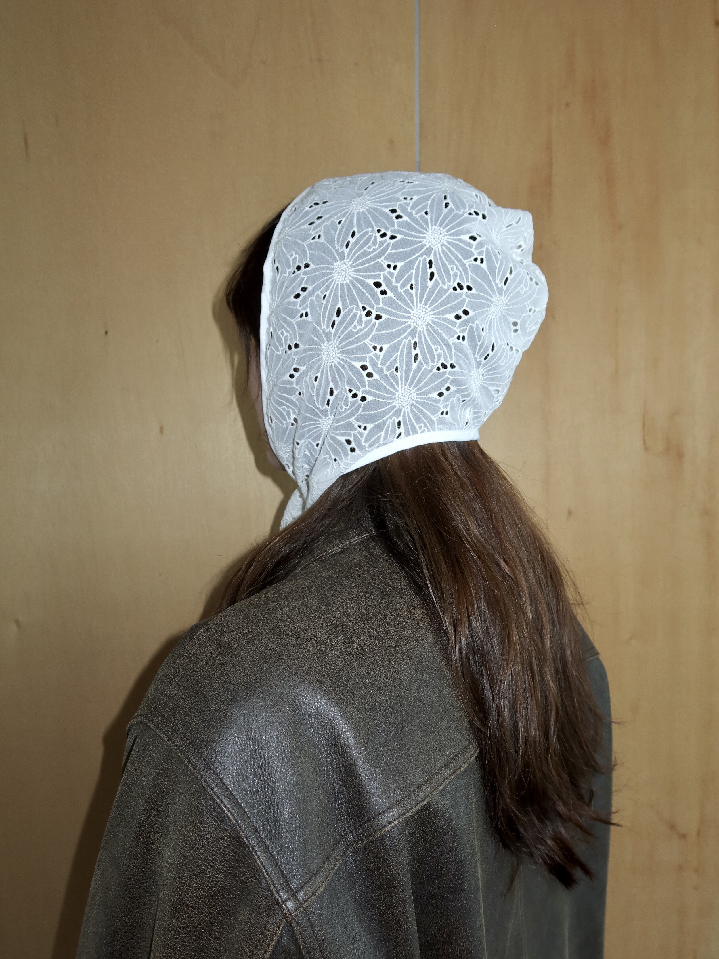 "CROCHEANT" Hood Scarf Eyelet no.3