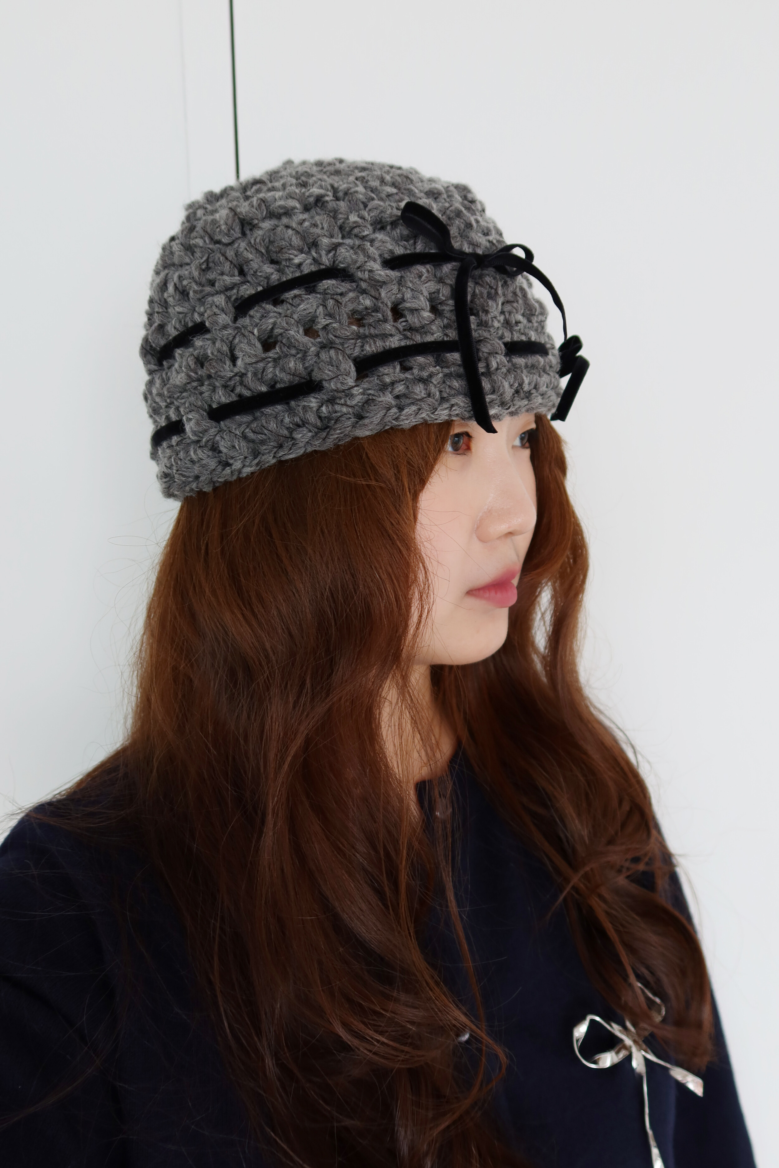 "CROCHEANT" Short Ribbon Beanie - Gray