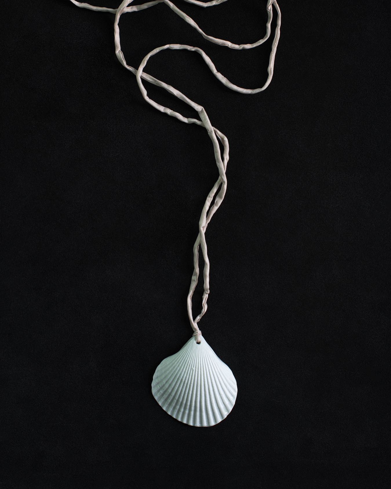 "MANA" Shell Amulet 01