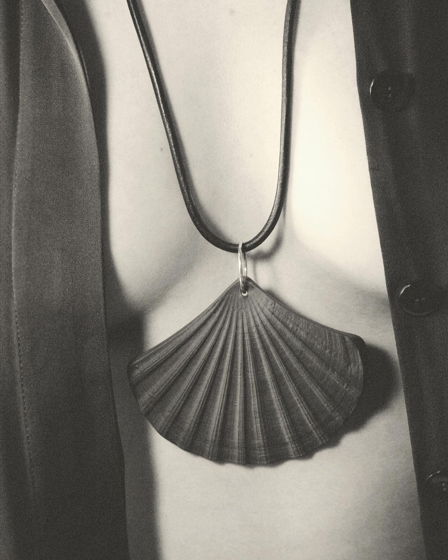 "MANA" Nocturnal Shell Amulet 07