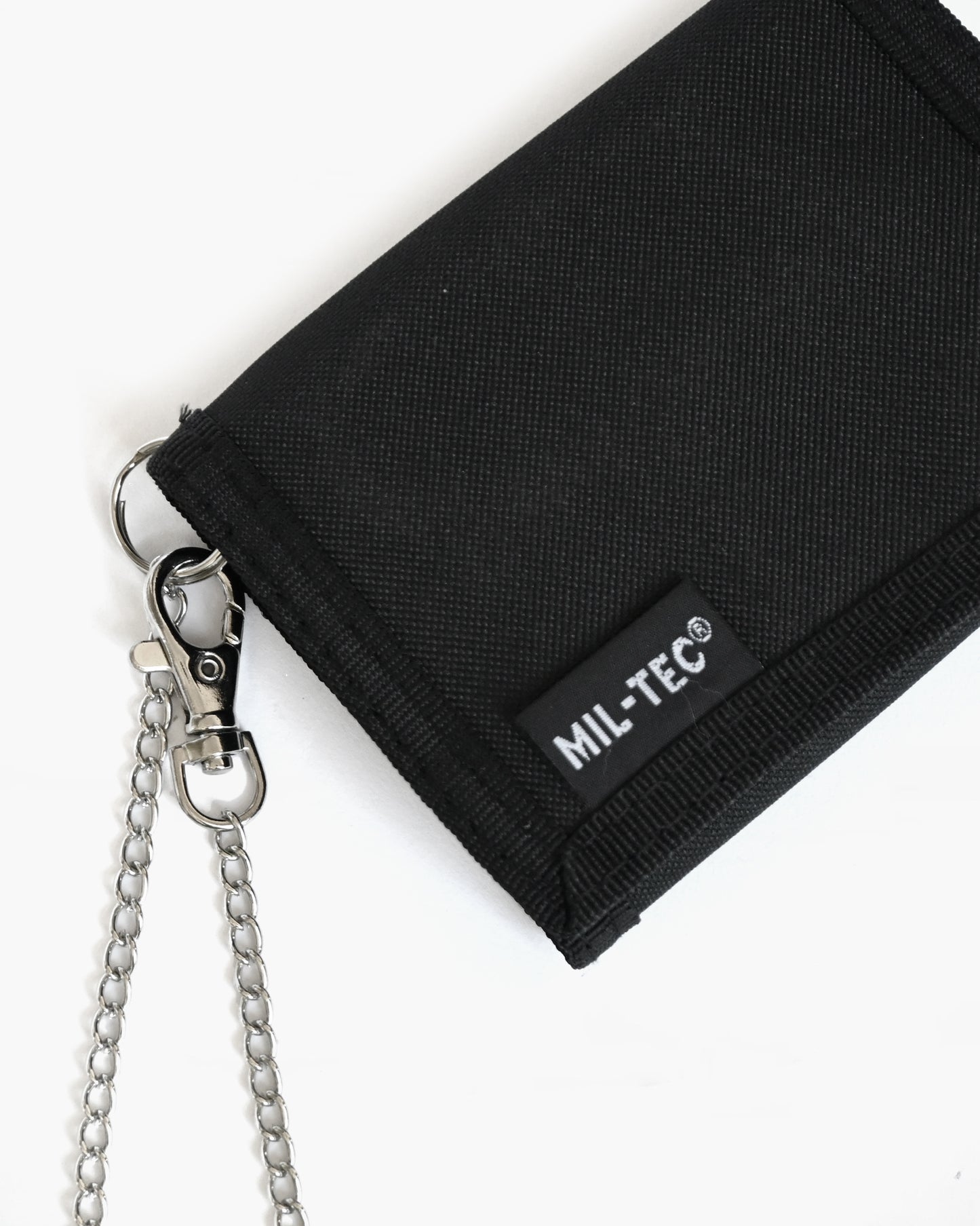 Bifold Black Nylon Wallet w/ Chain