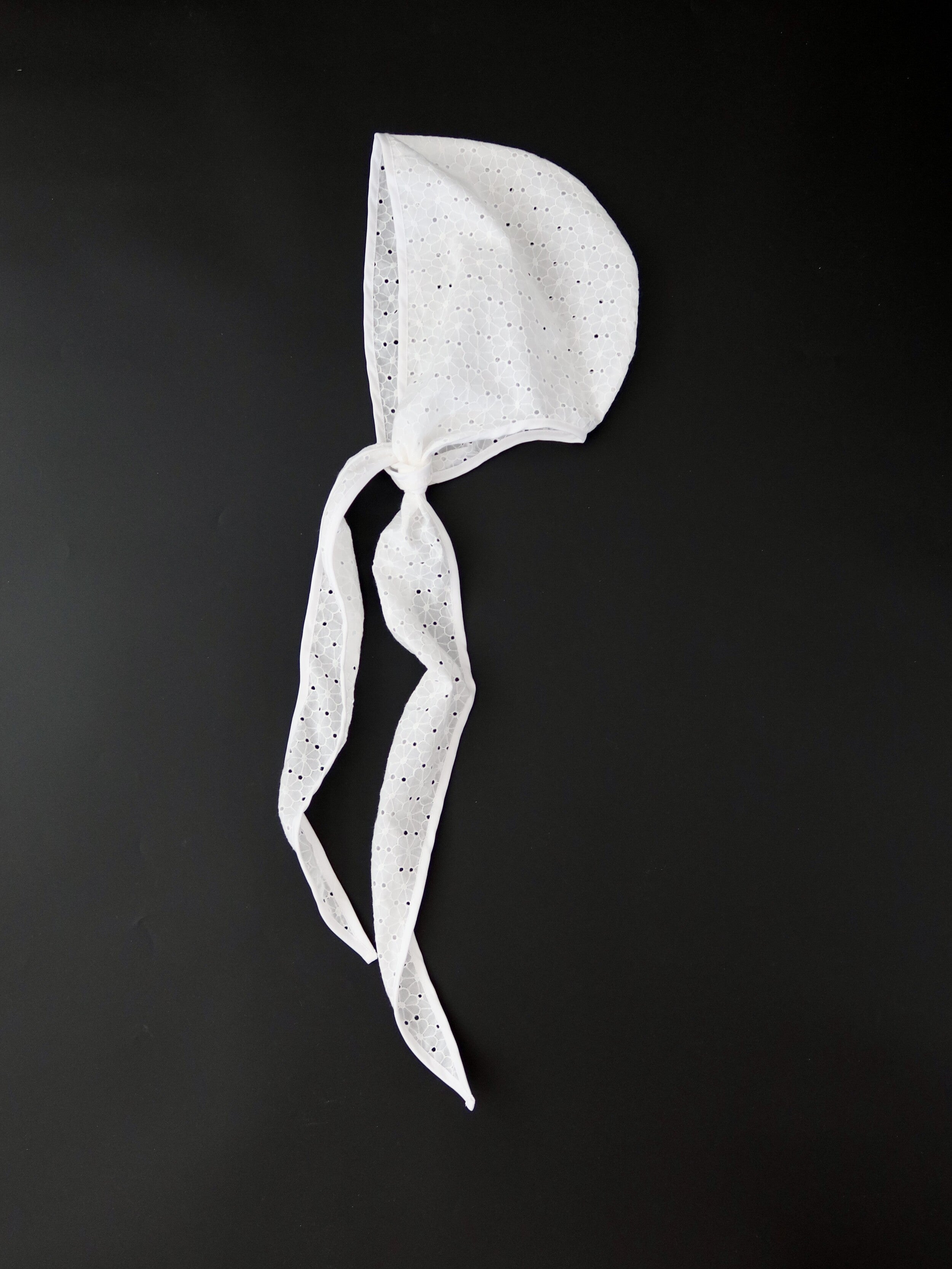 "CROCHEANT" Hood Scarf Eyelet no.1