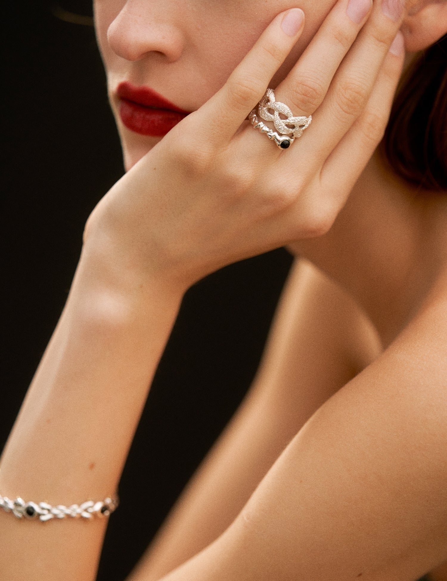 "Isabella Etou" Crinkle Bubble Onyx Ring