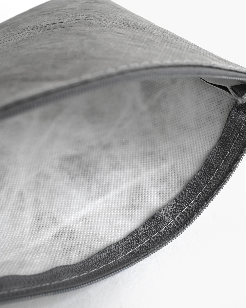 404 Tyvek Pouch - Gray