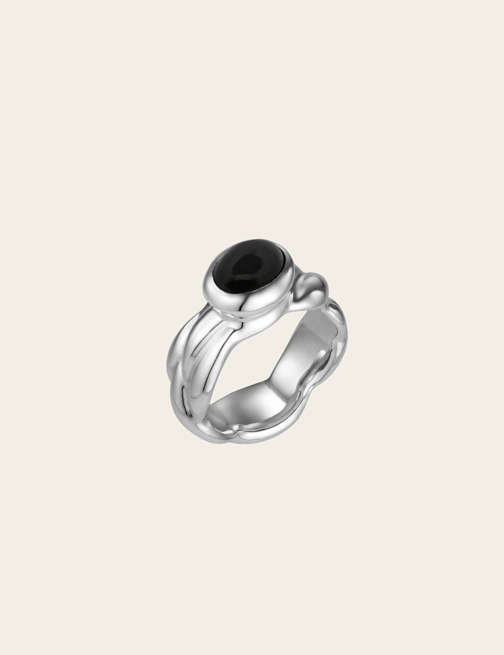 "Isabella Etou" Onyx Twist Rope Ring