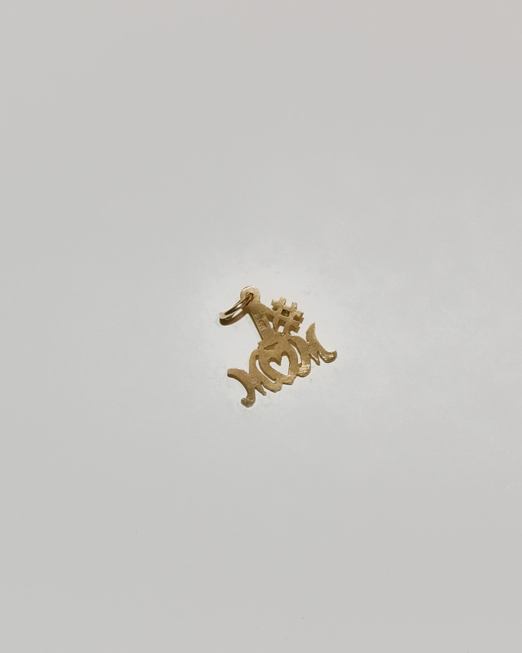 14k Gold Charm "mom"
