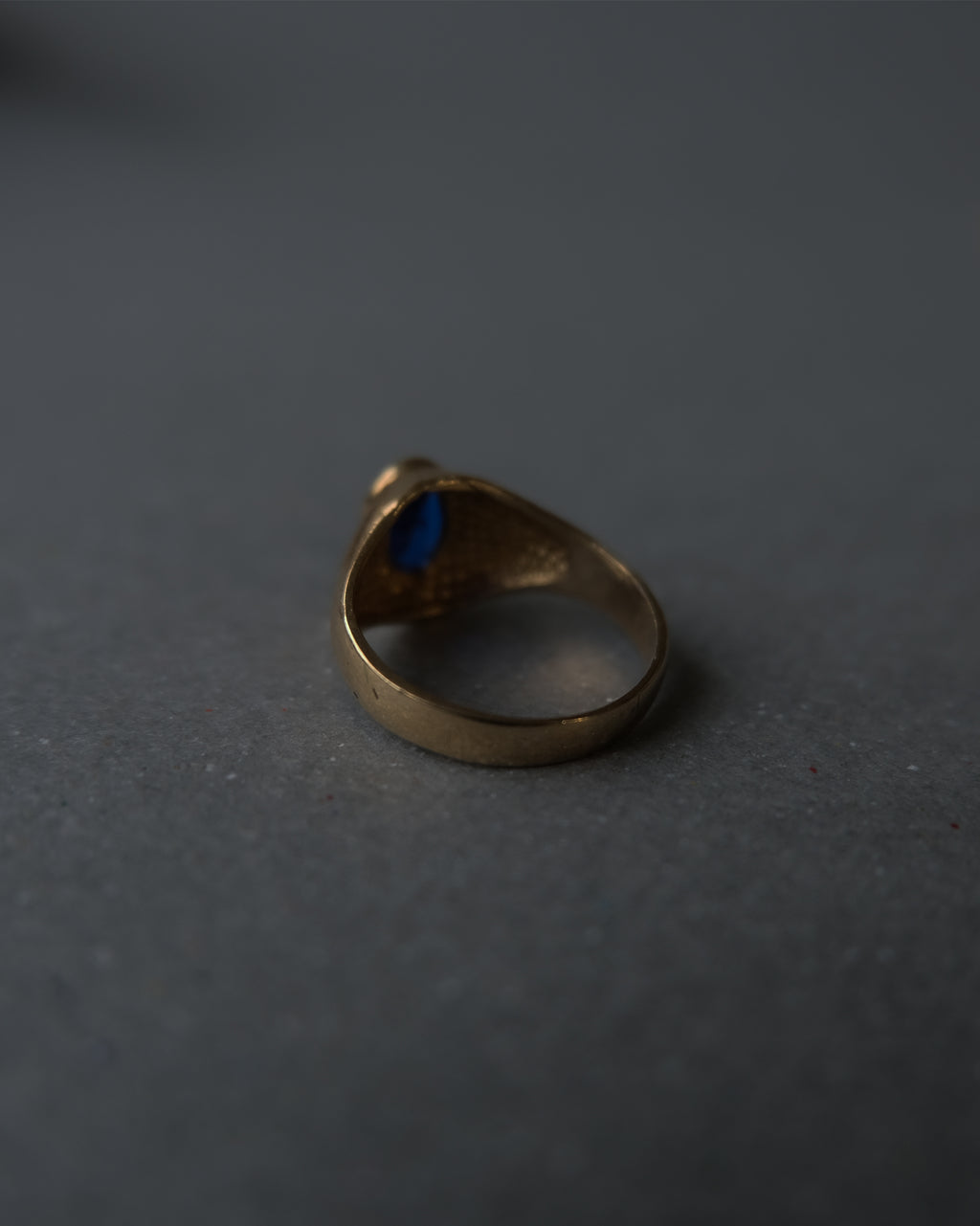 10K x Pinky Ring w/ stone - 3号