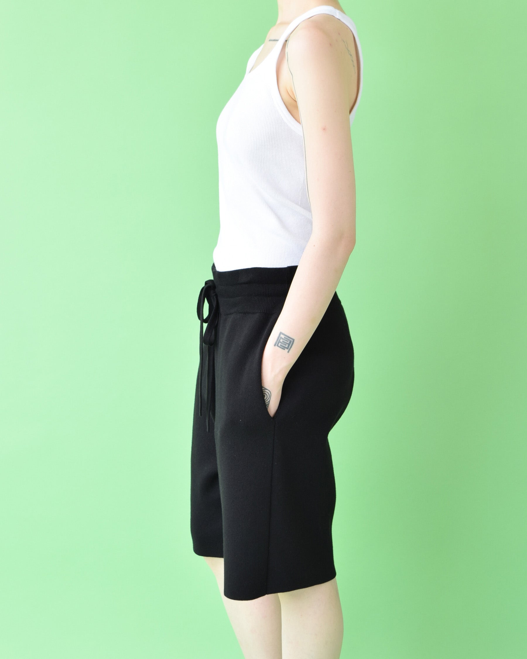 "RYE TENDER" Walker Shorts Black