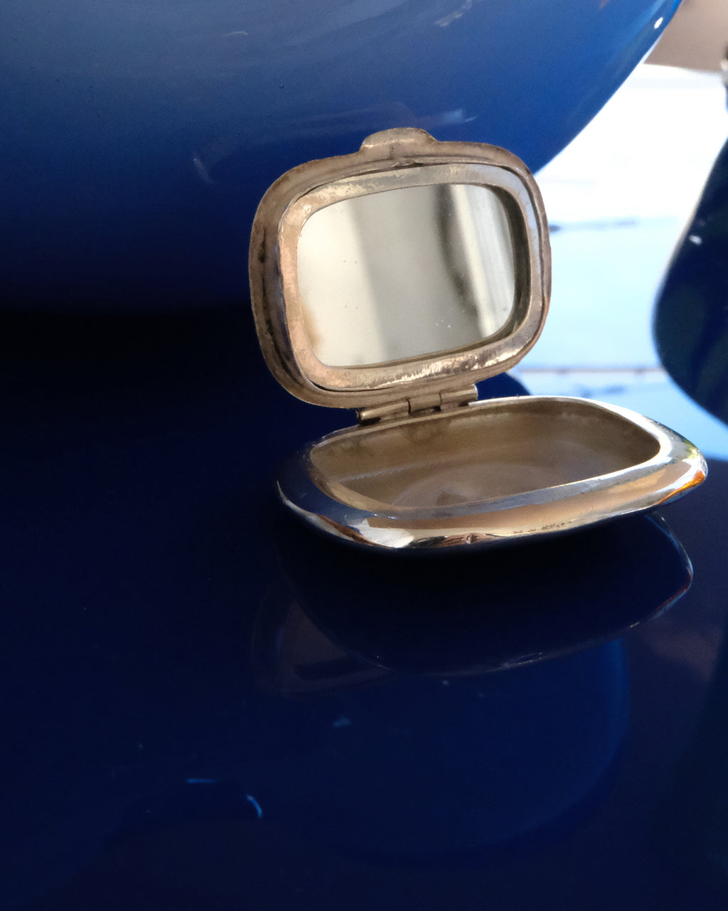 Silver Pill Case w/ Mirror