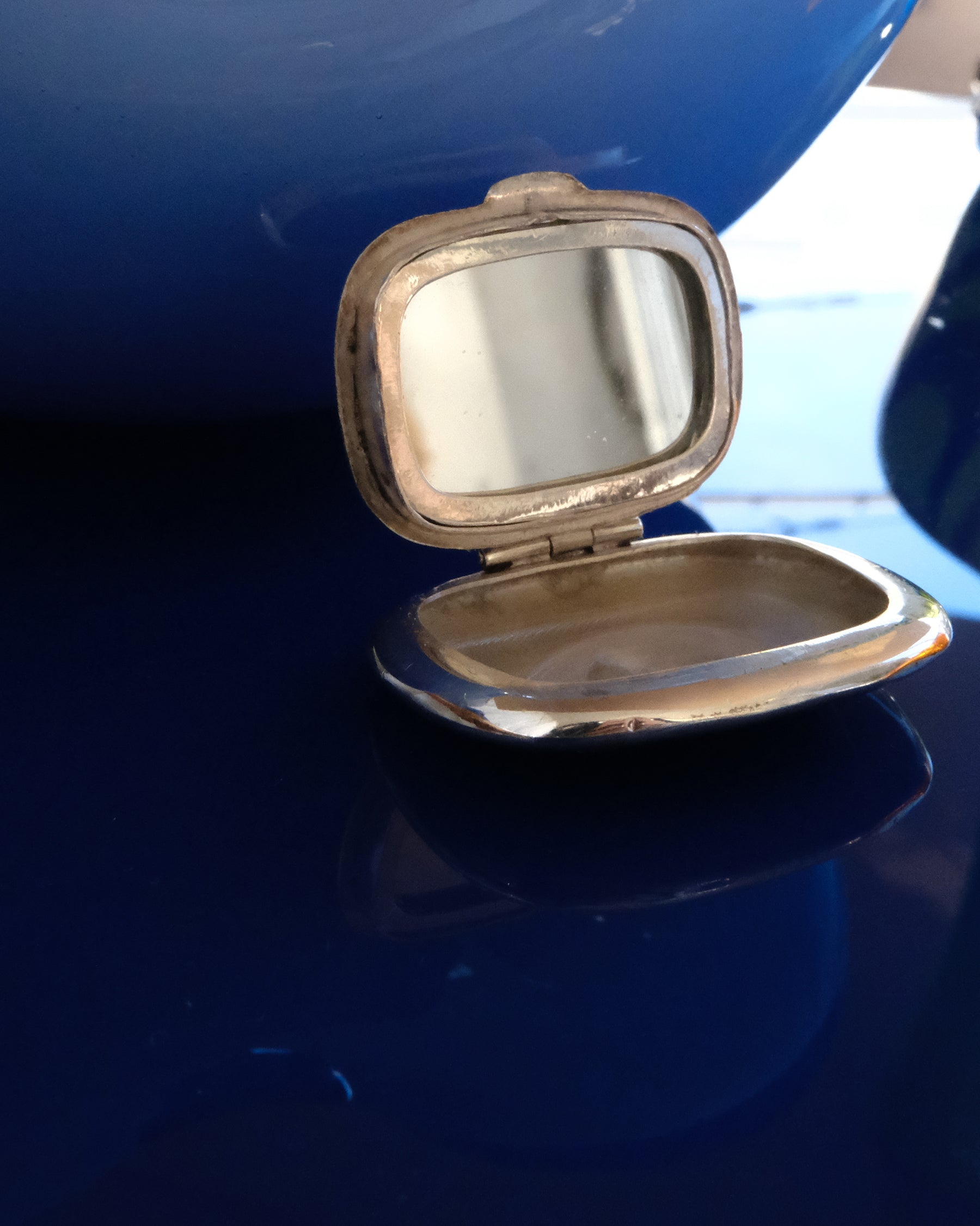 Silver Pill Case w/ Mirror