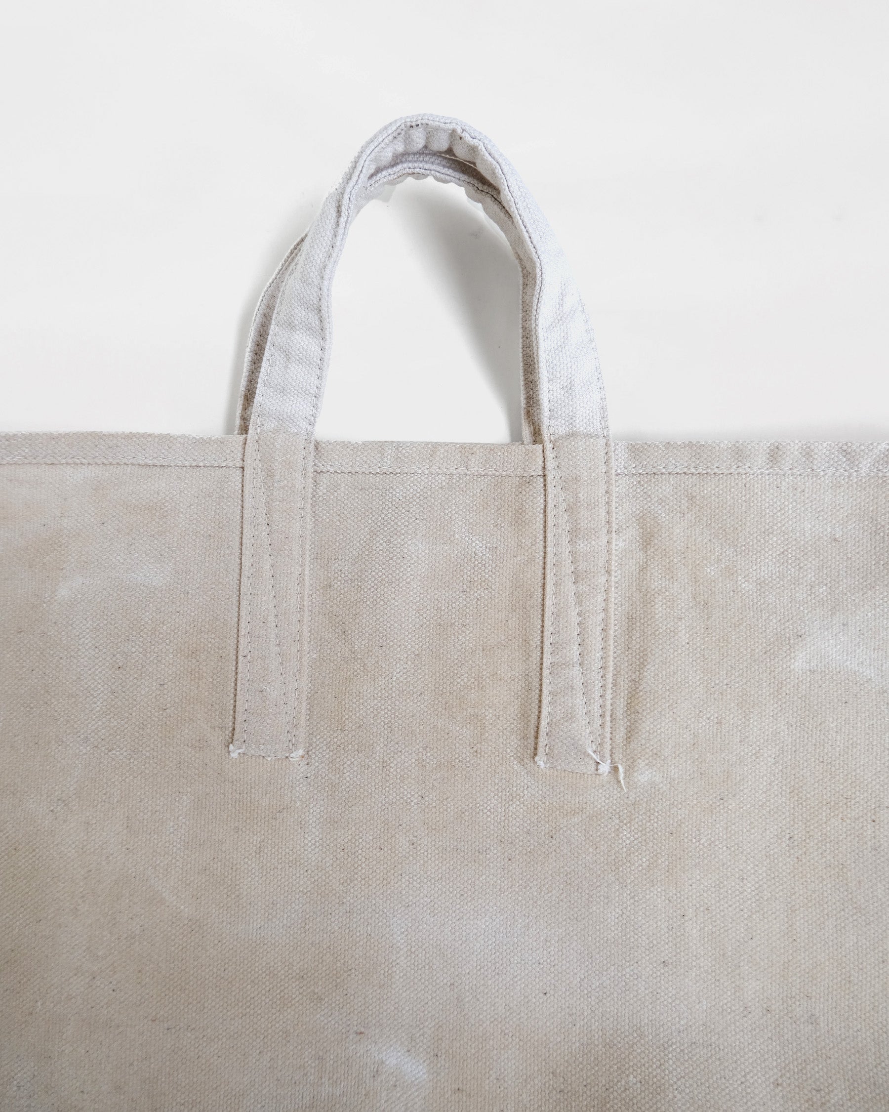 LOWIS - Canvas L