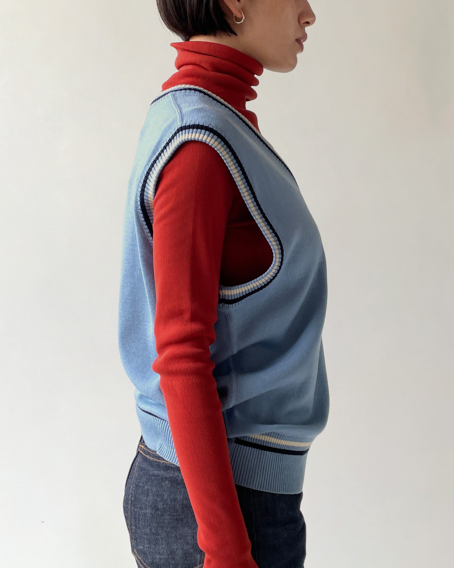 NOS V-neck Vest