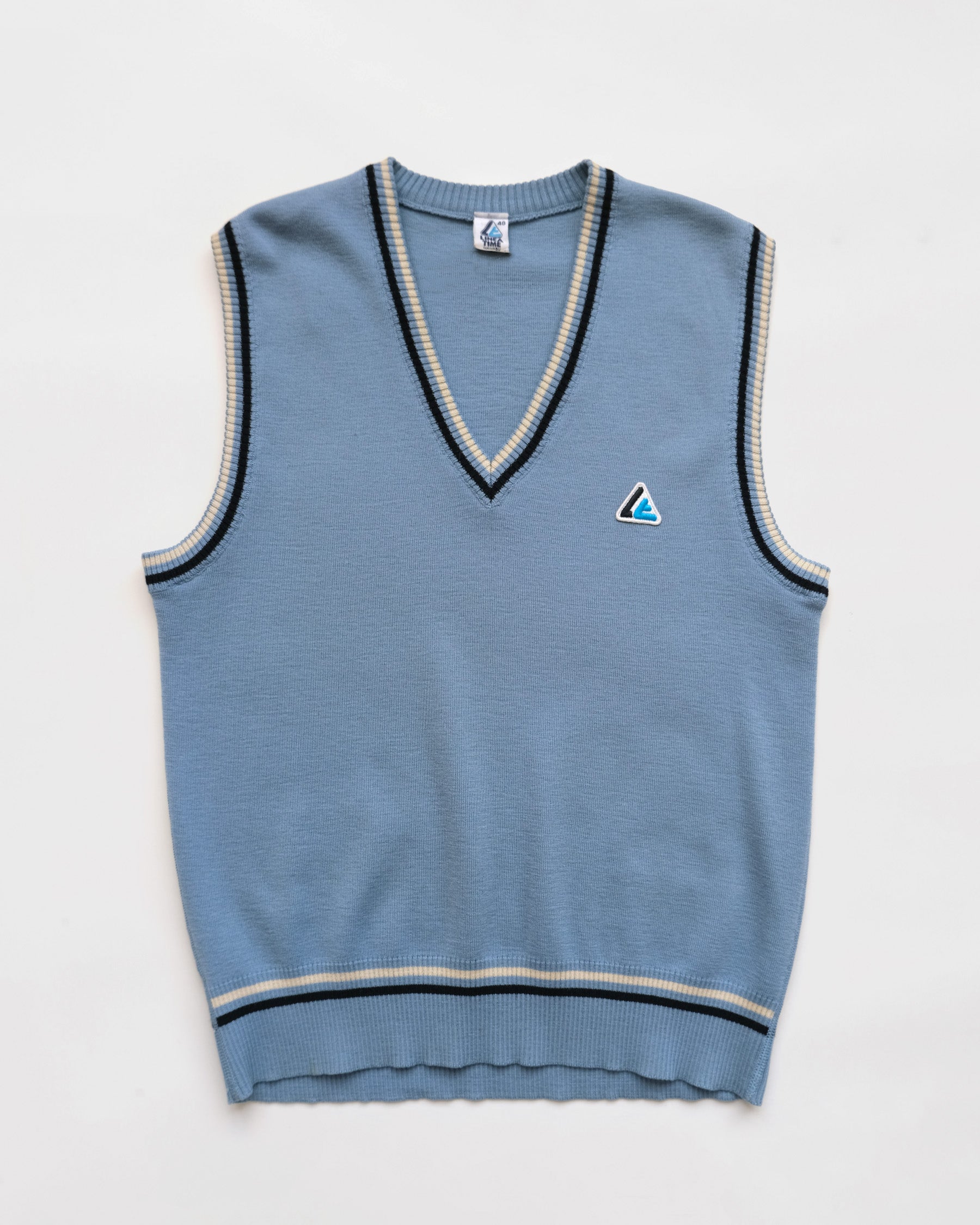 NOS V-neck Vest