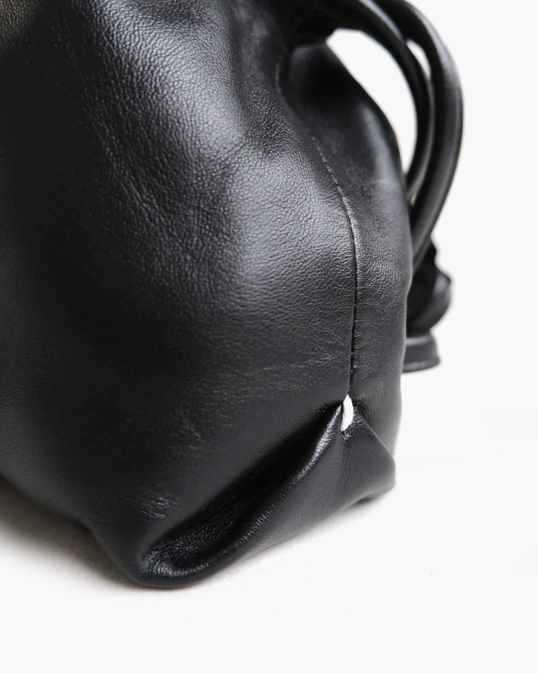 NOWHOW × 404 "CHUCKchen" - Black