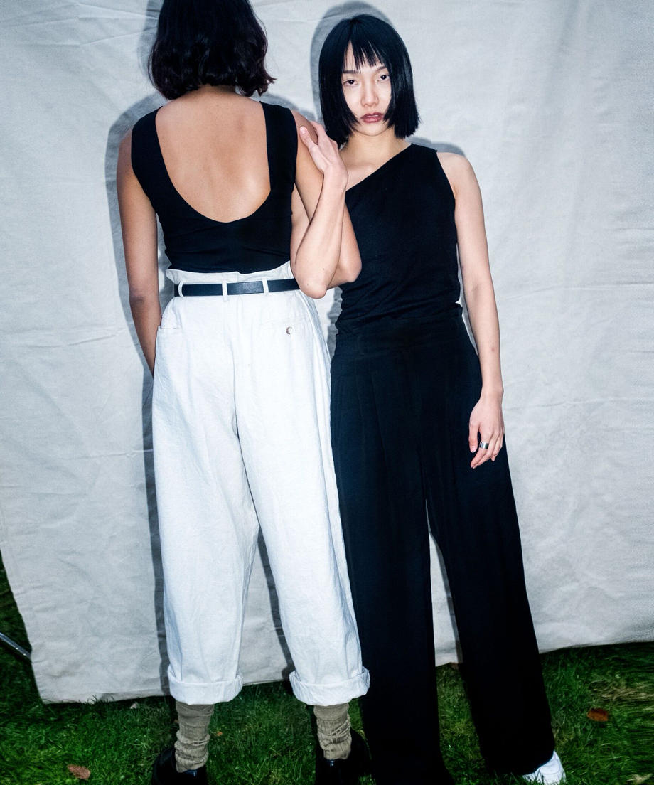 ONE SHOULDER TOP - Monday's children