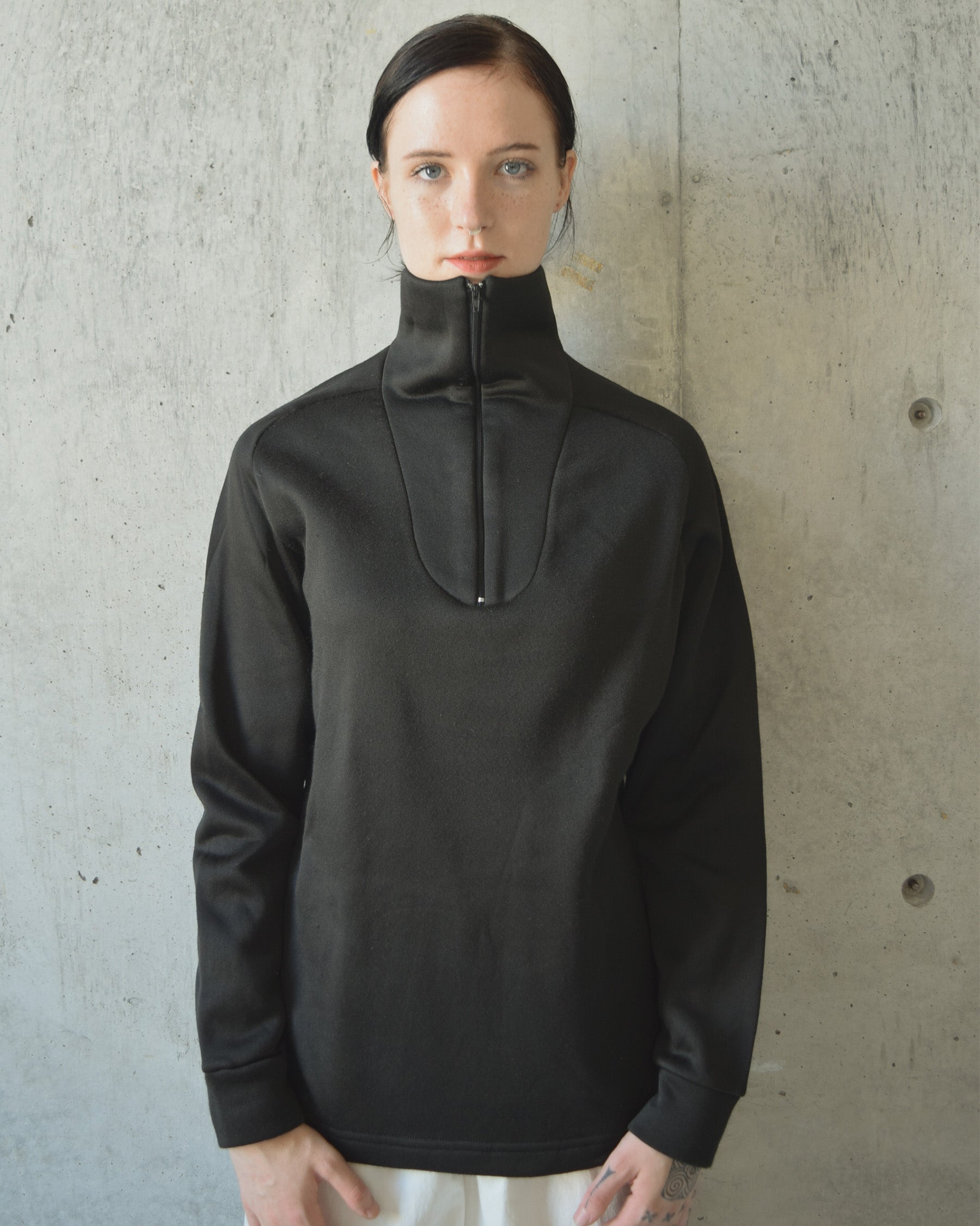 Zip-Up Pullover - Black