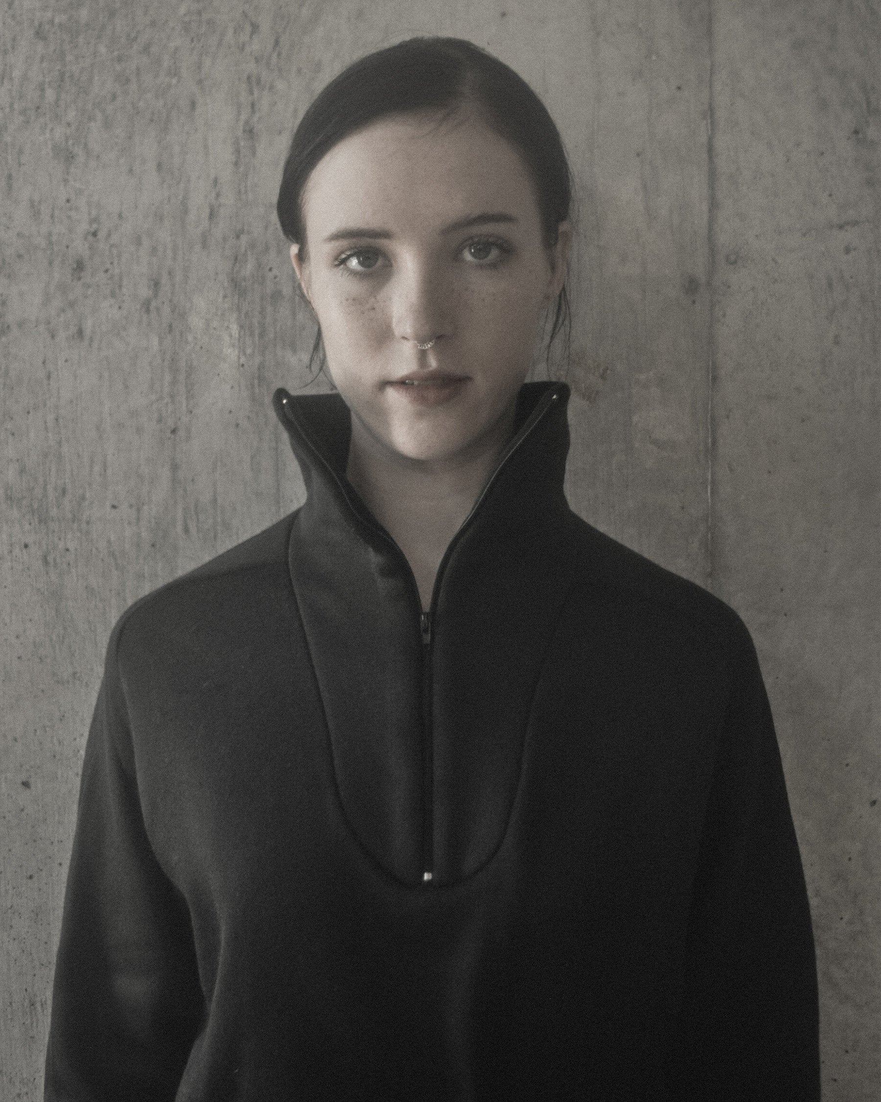 Zip-Up Pullover - Black