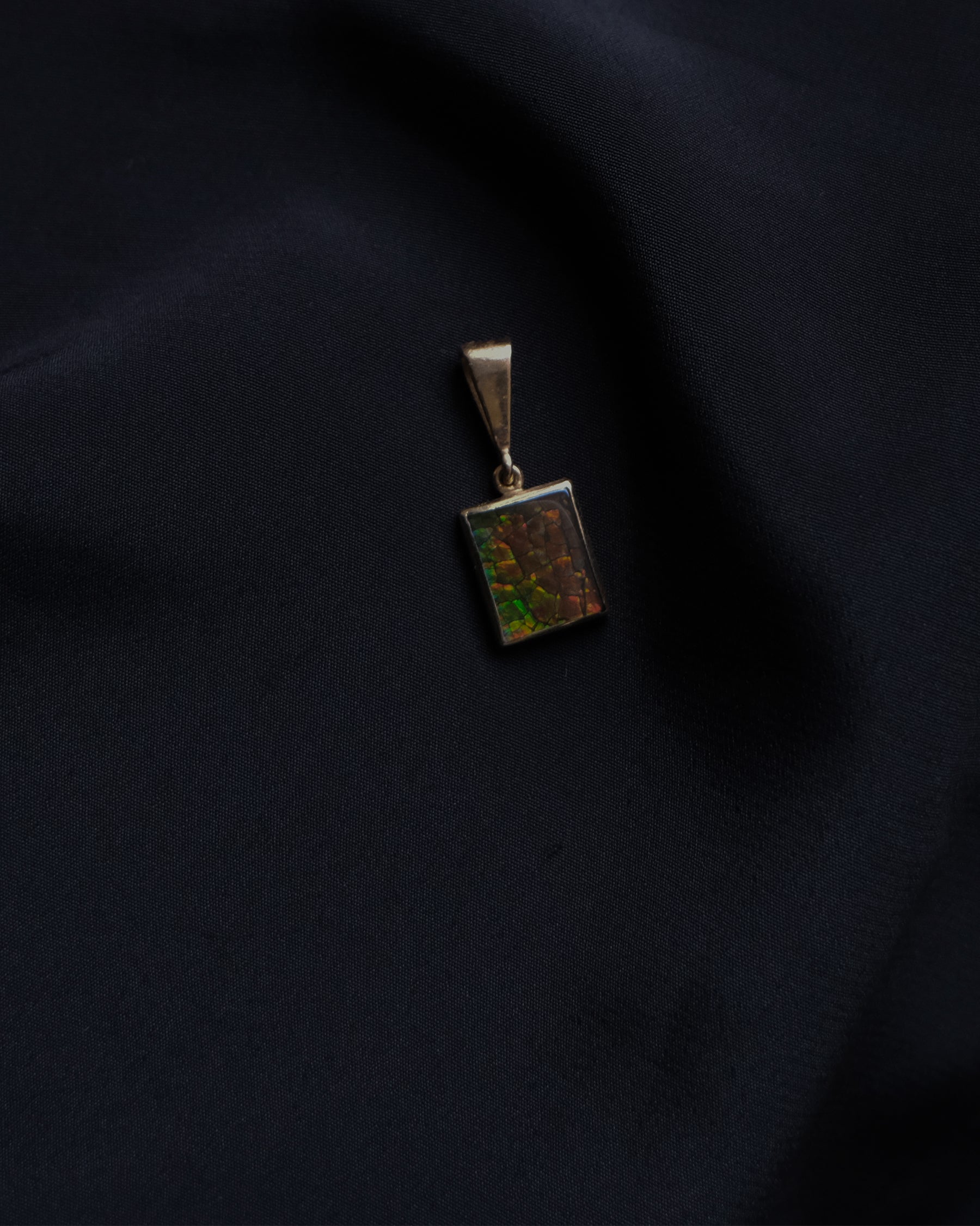 14K x Ammolite Charm
