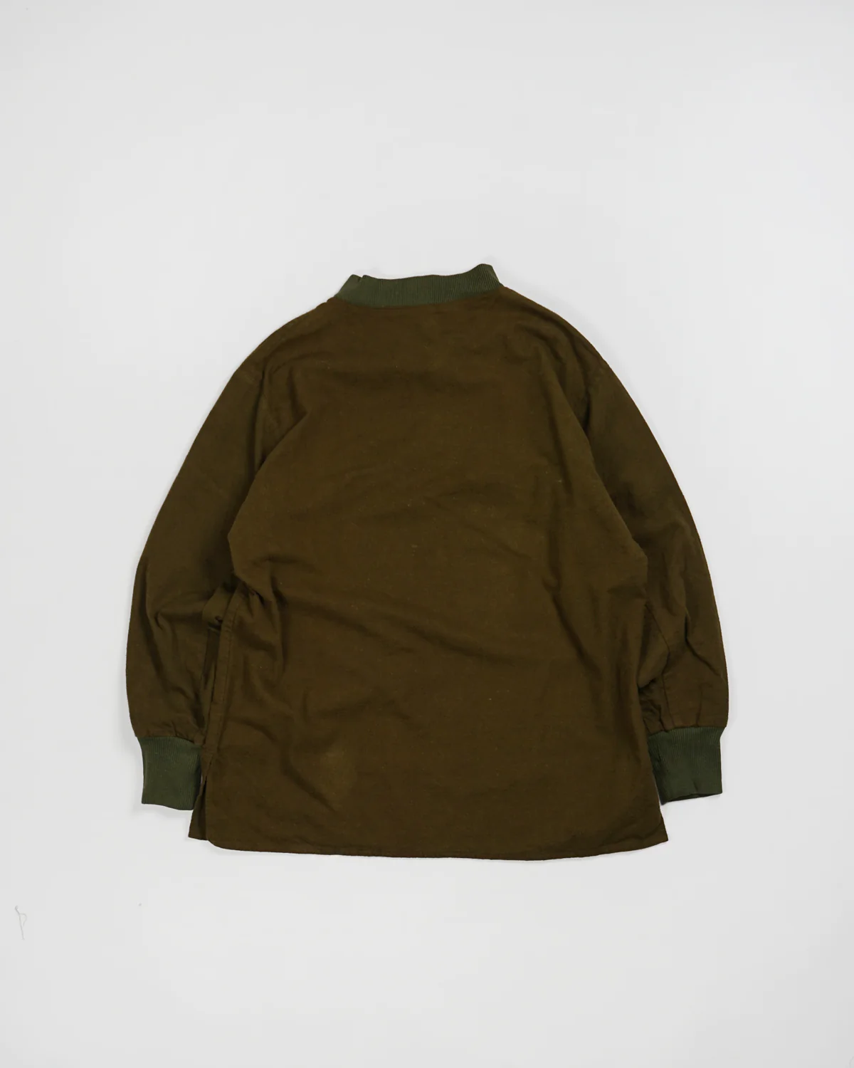 Pullover Shirt w/Pockets - Olive