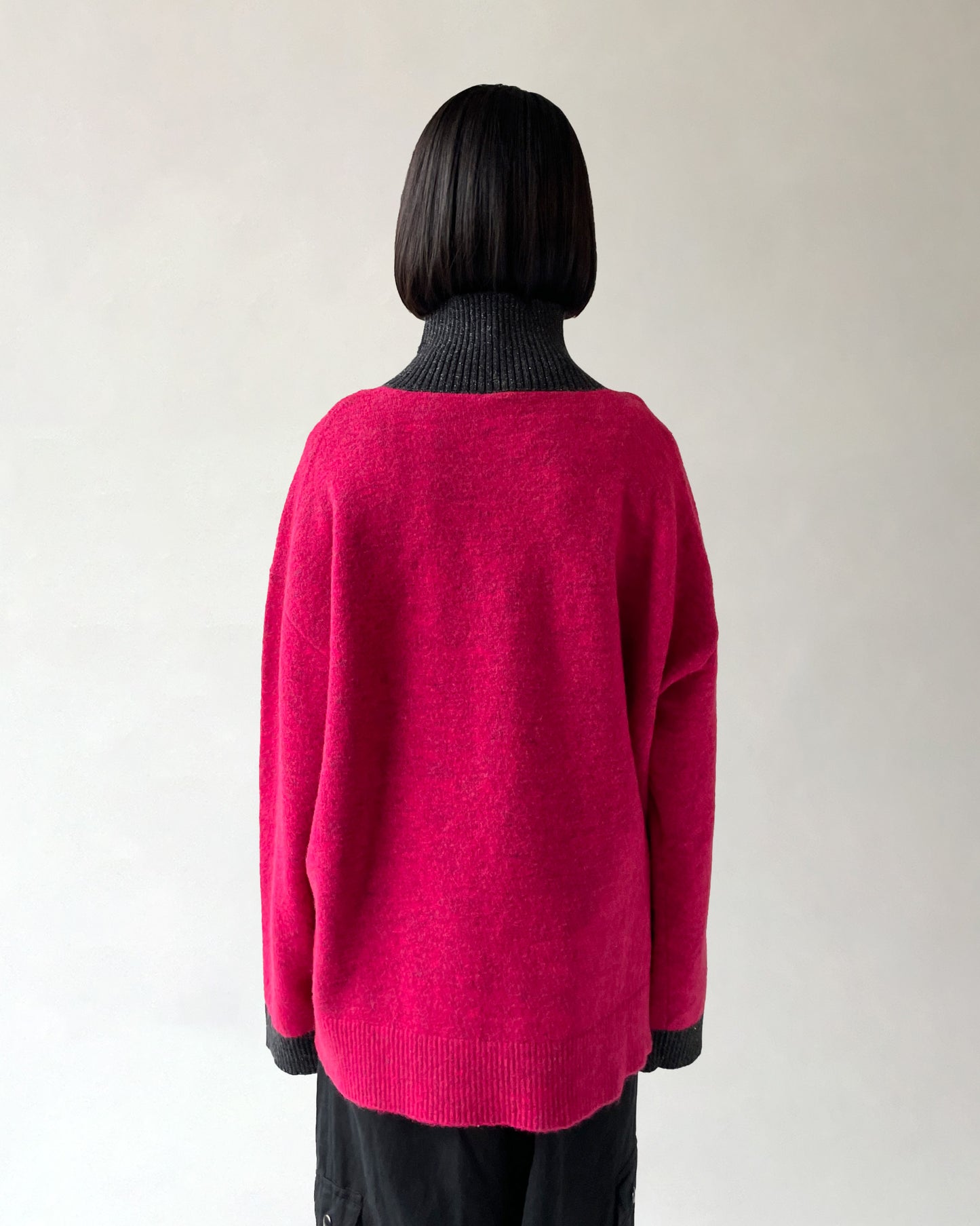404 High Neck Bicolor Sweater by RYE TENDER - Pink×Chacoal