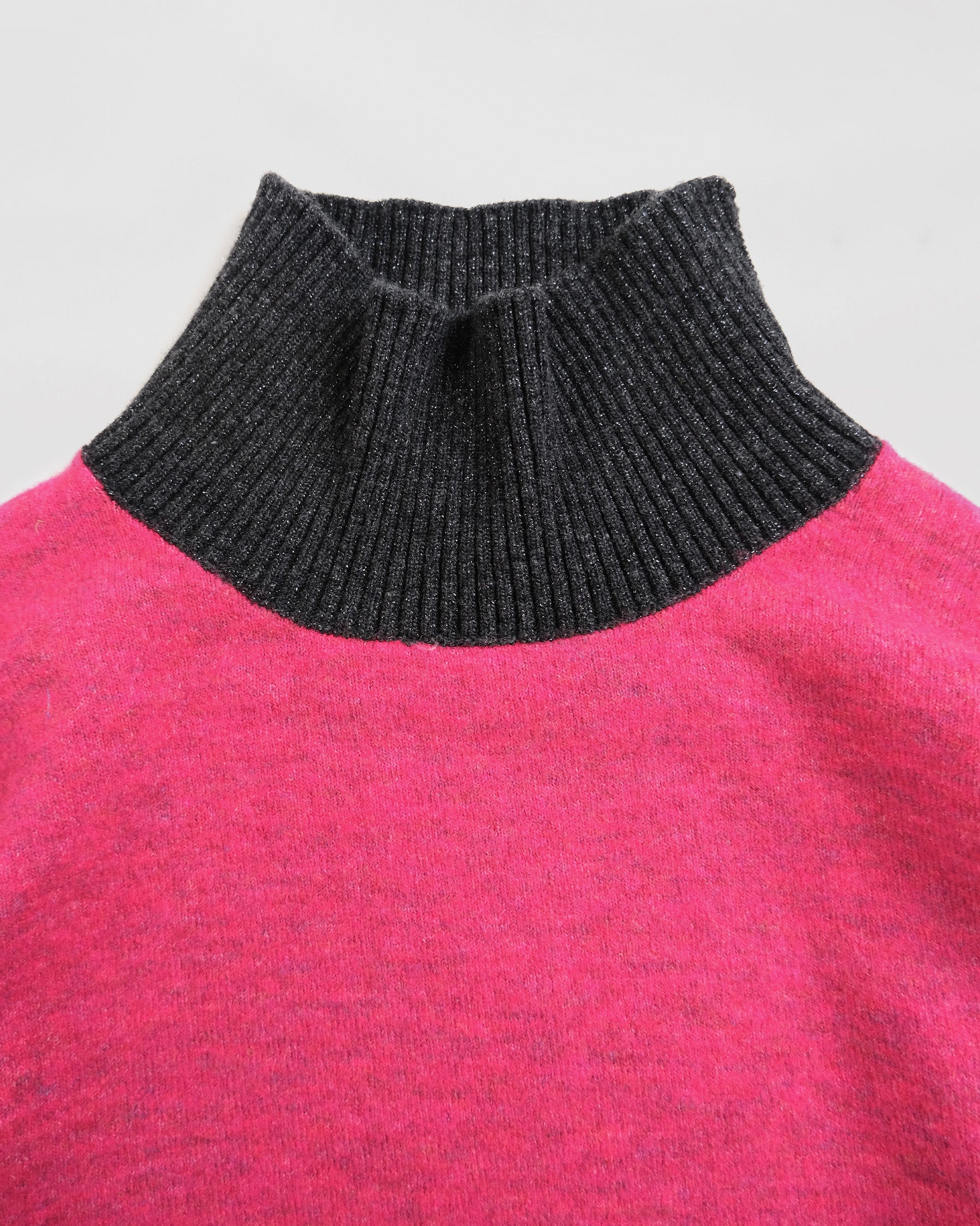 RYE TENDER]404 High Neck Bicolor Sweater - Pink×Chacoal