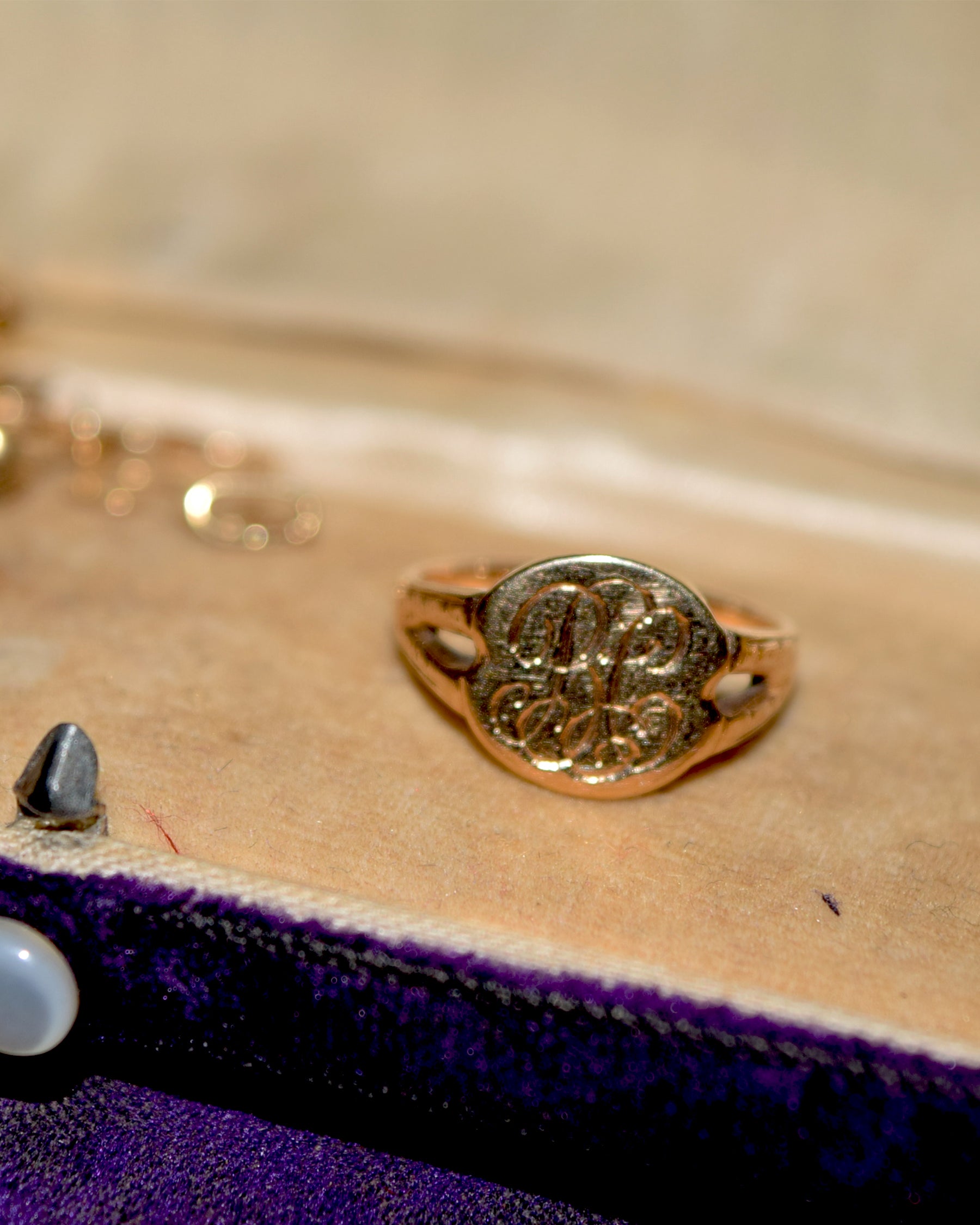 14k Gold Ring - 11号