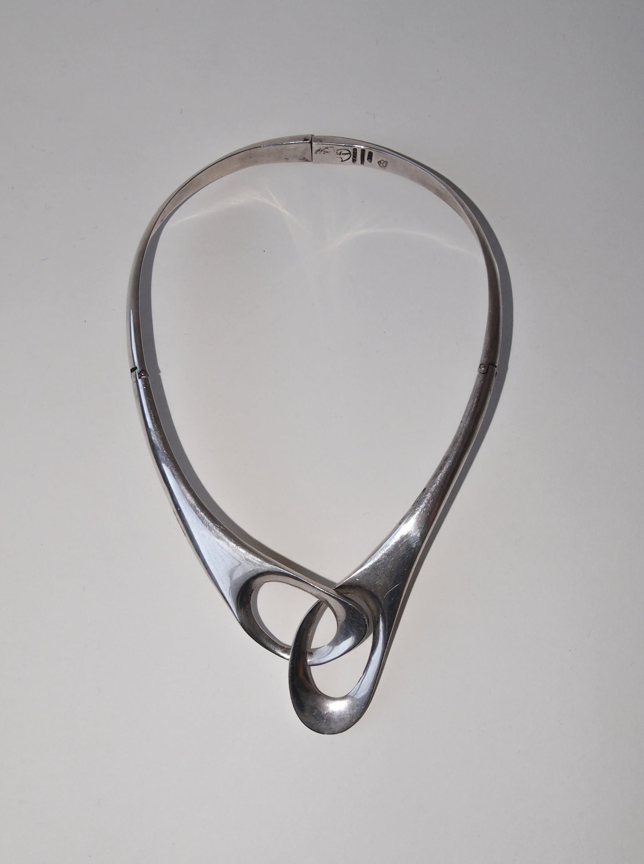 Silver Modern Necklace